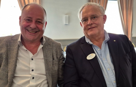 Ad Ratgeep, VD på Suzuki Garphyttan (t.v) och vår medlem Björn Åqvist.